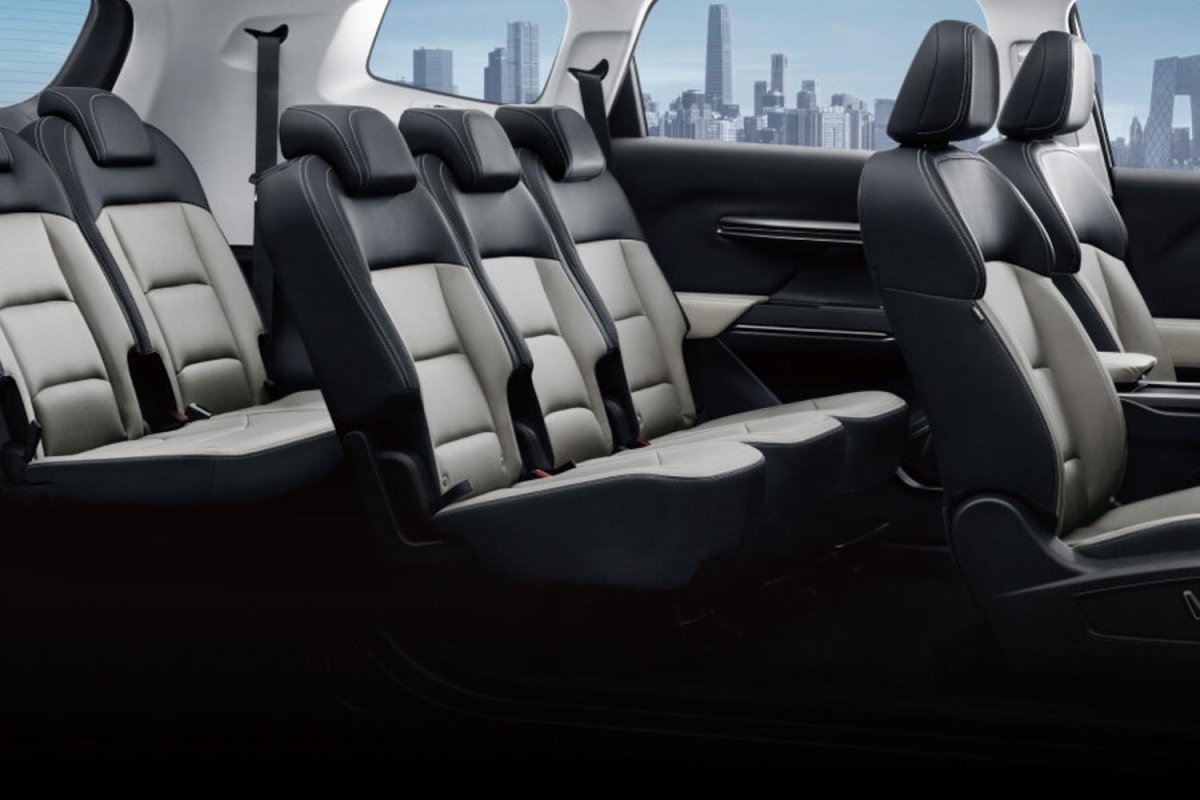 Geely Okavango 2023