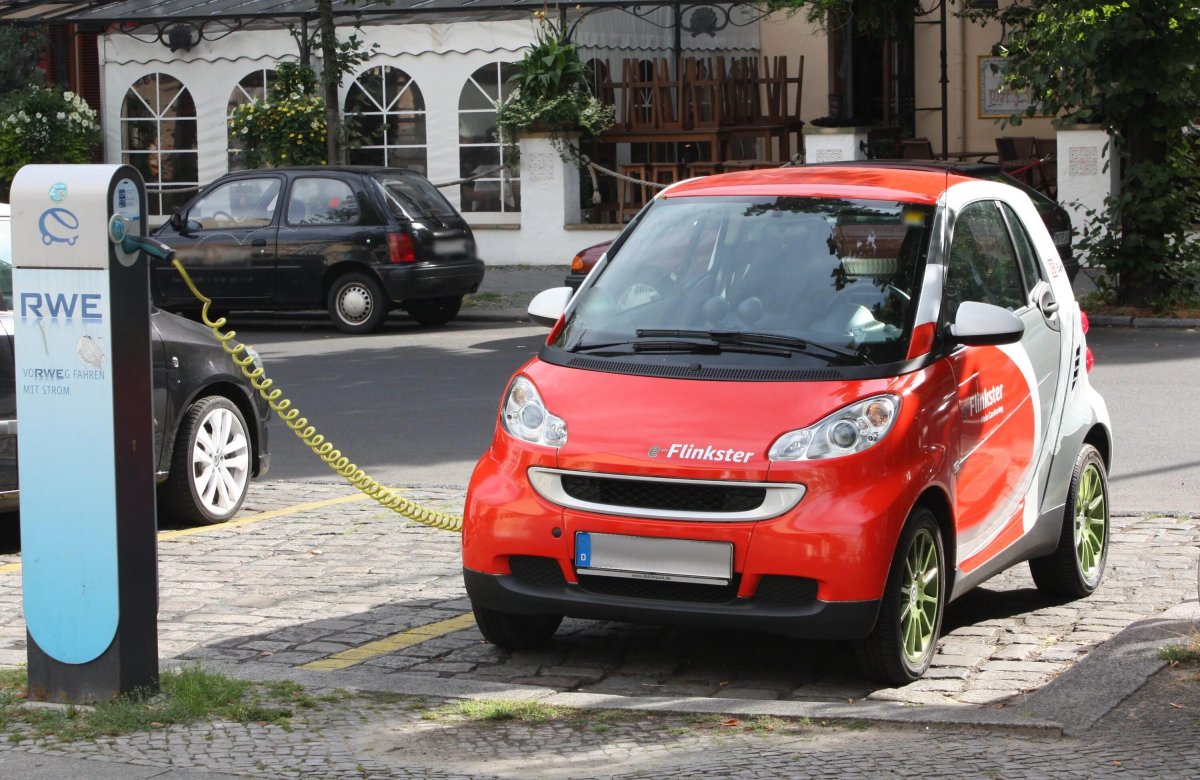 Электрические автомобили