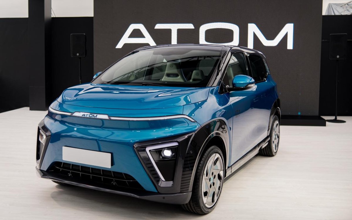 Электромобиль атом Кама