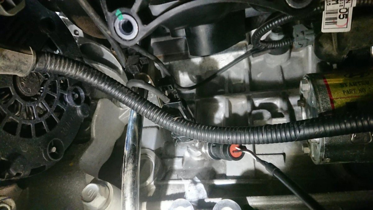 Датчик давления масла Санта Фе Классик 2.0 дизель