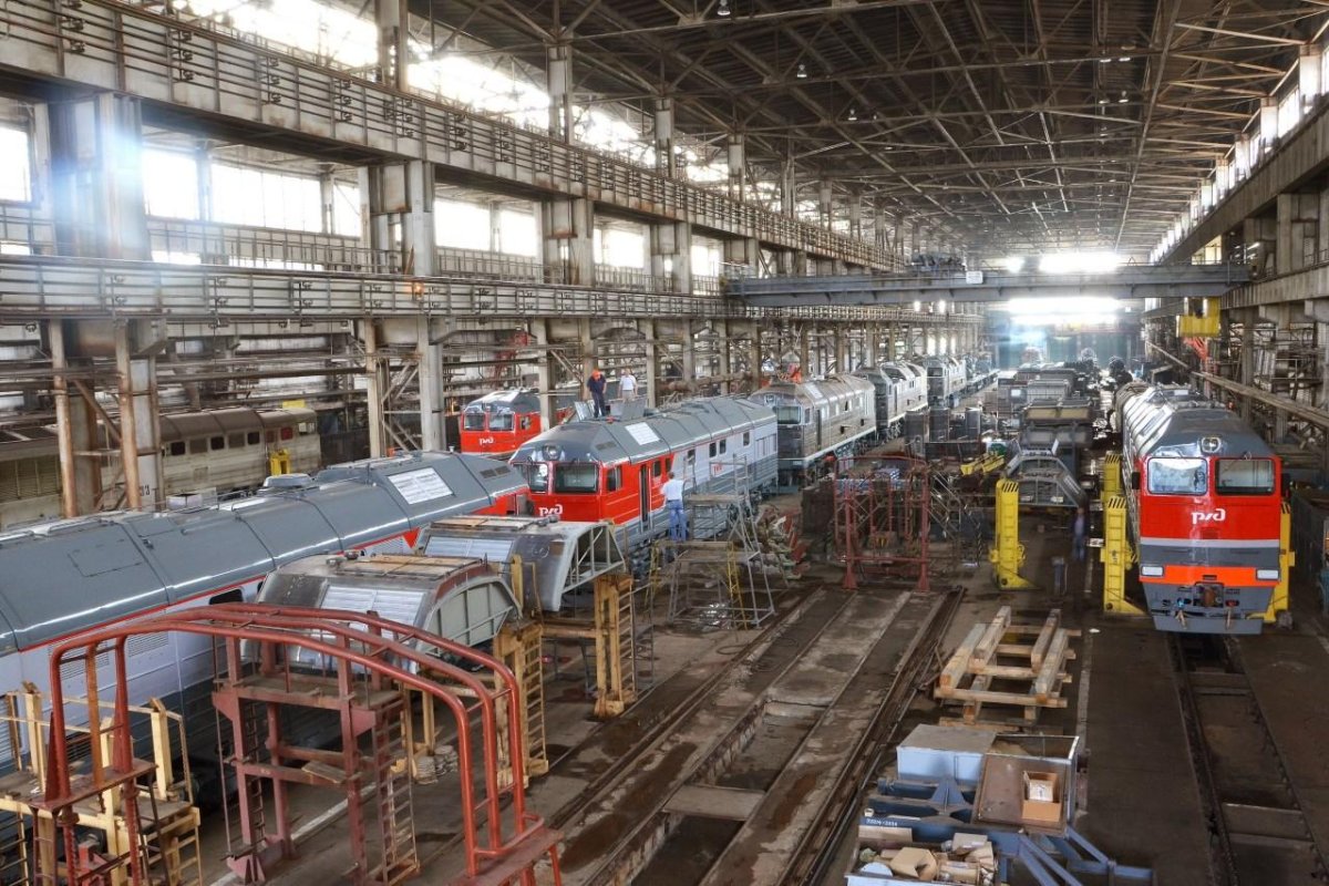 Паровозостроительный завод Луганск