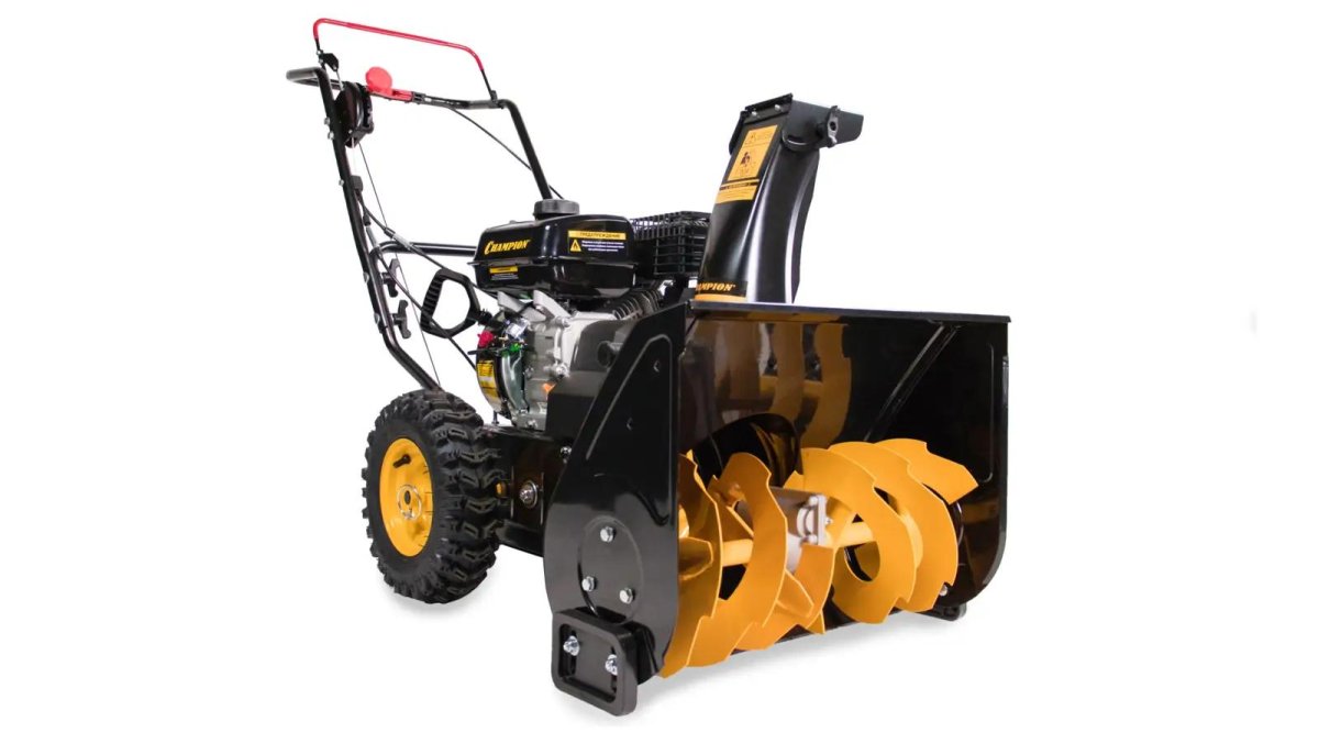 Снегоуборщик чемпион St 556