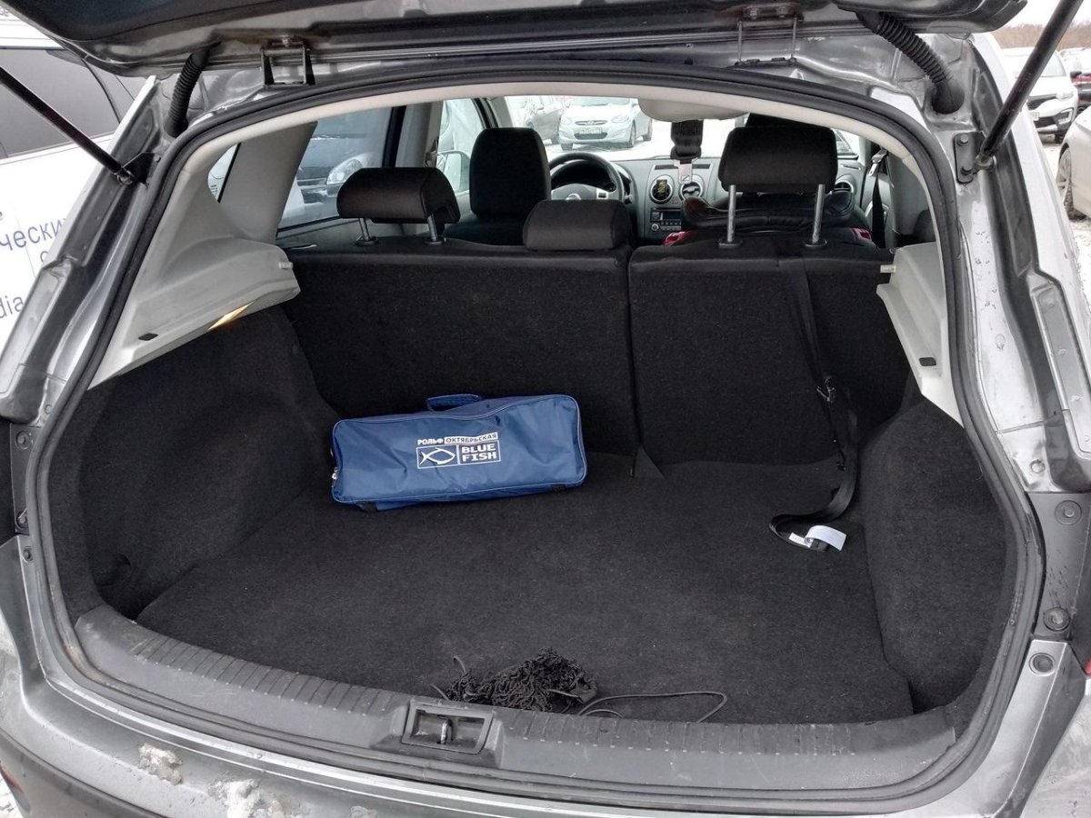 Nissan Qashqai 2012 багажник