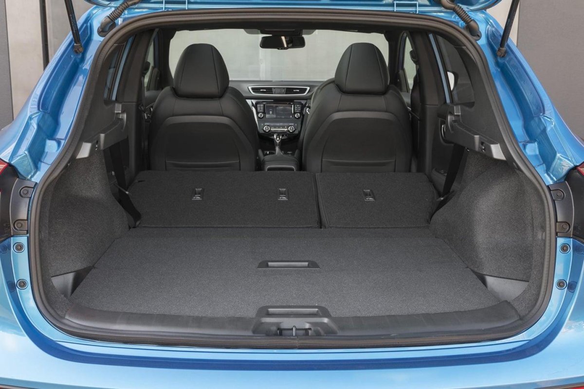 Ниссан Кашкай 2018 багажник