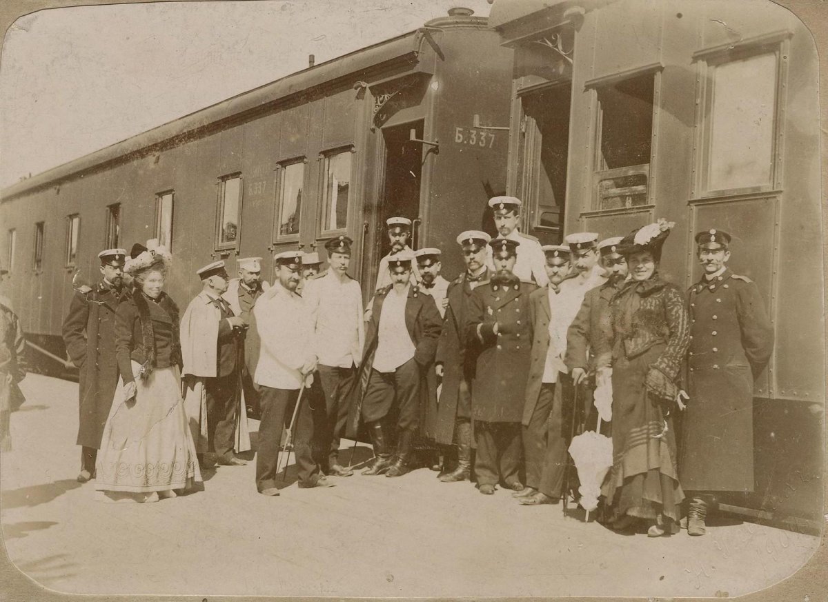 Первые вагоны Николаевской железной дороги