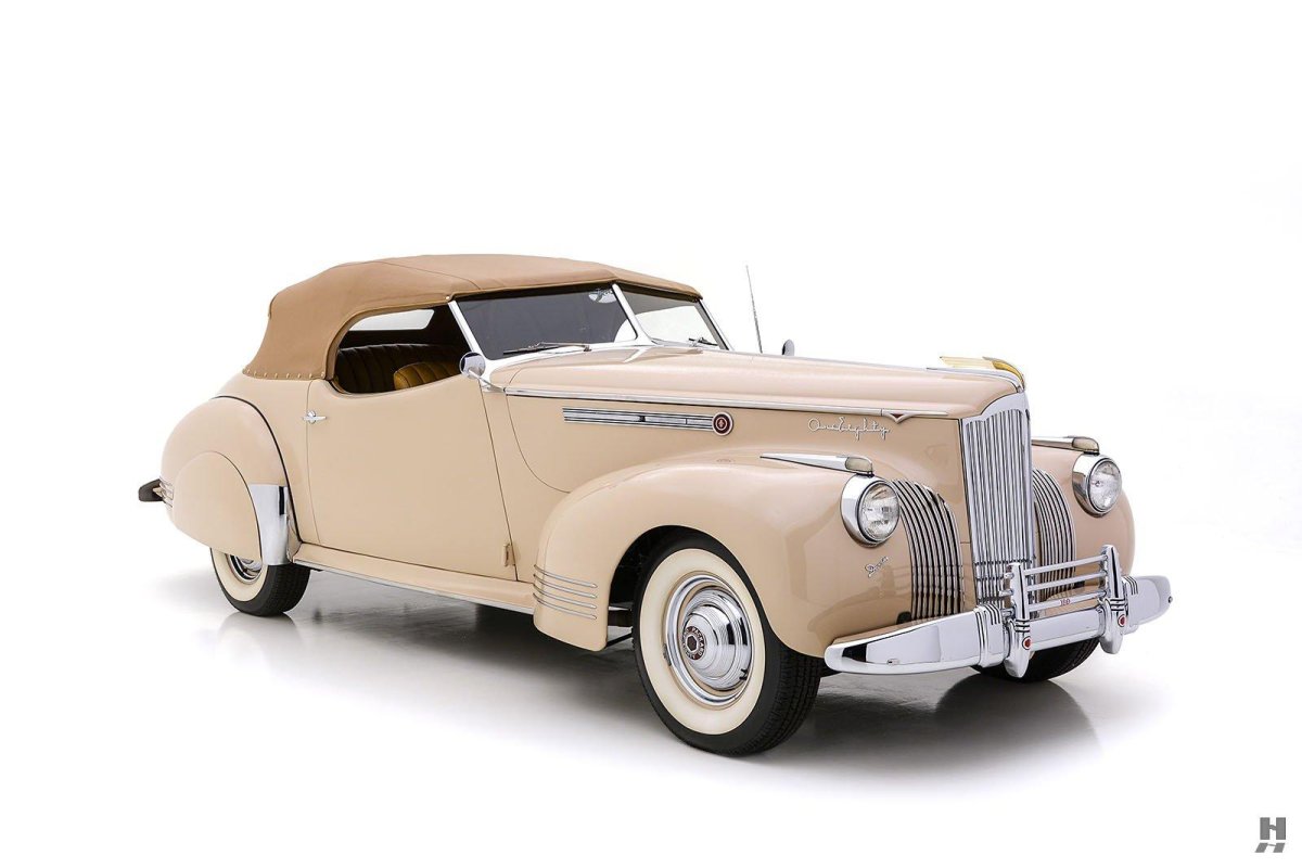 Packard 180 Convertible sedan 1942