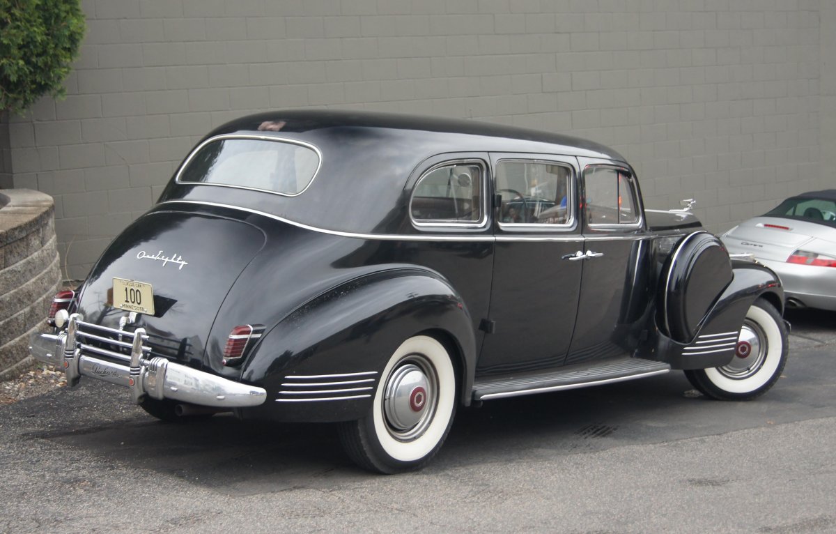 Паккард 180 лимузин