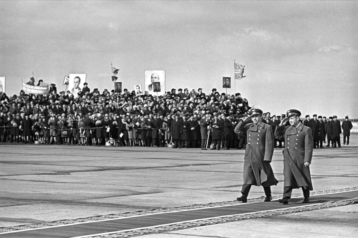 Алексей Леонов и Павел Беляев