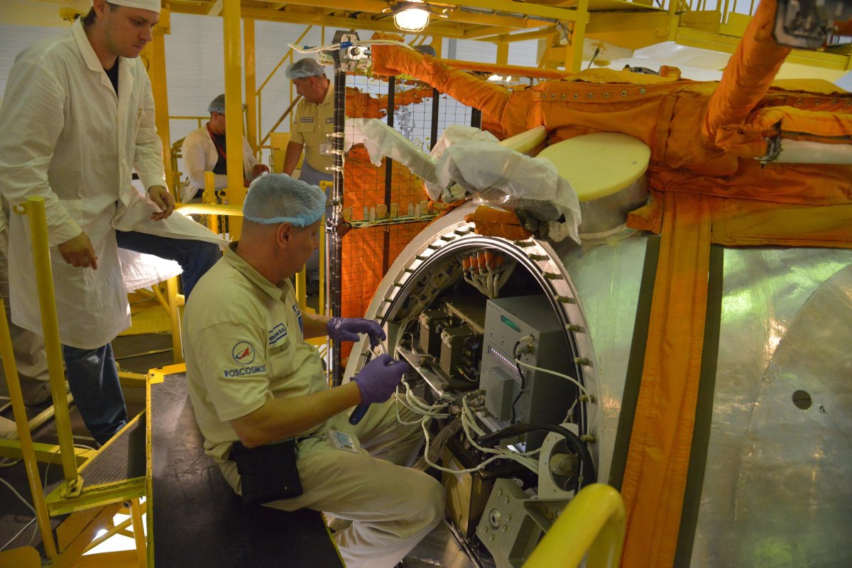 М фотонов фото