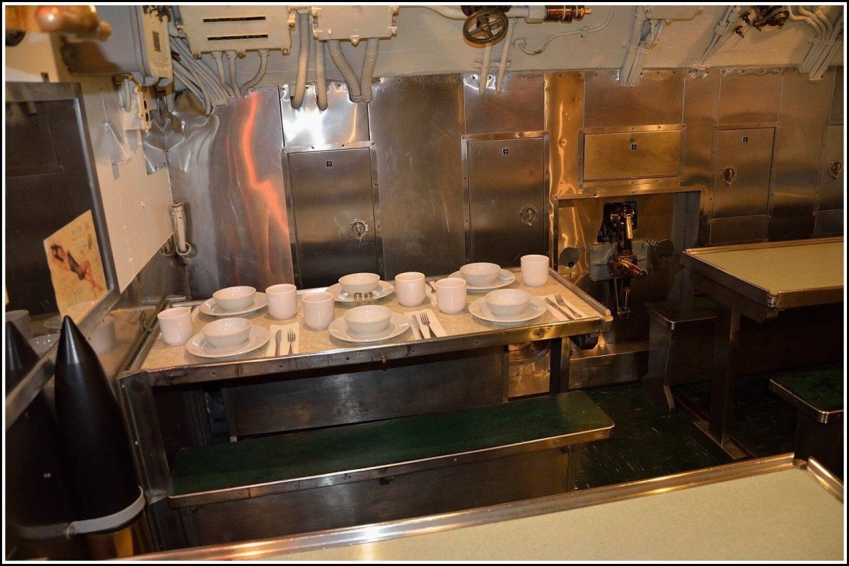Камбуз на подводной лодке Борей