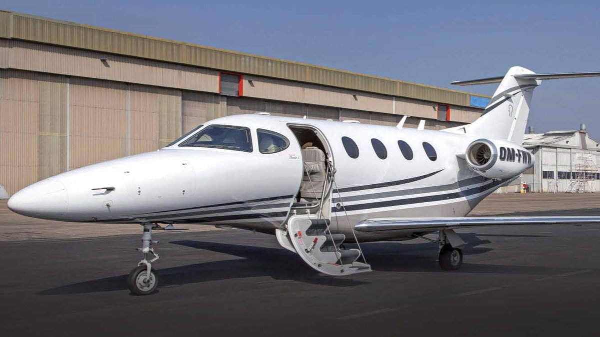 Бичкрафт премьер 1 а кабина