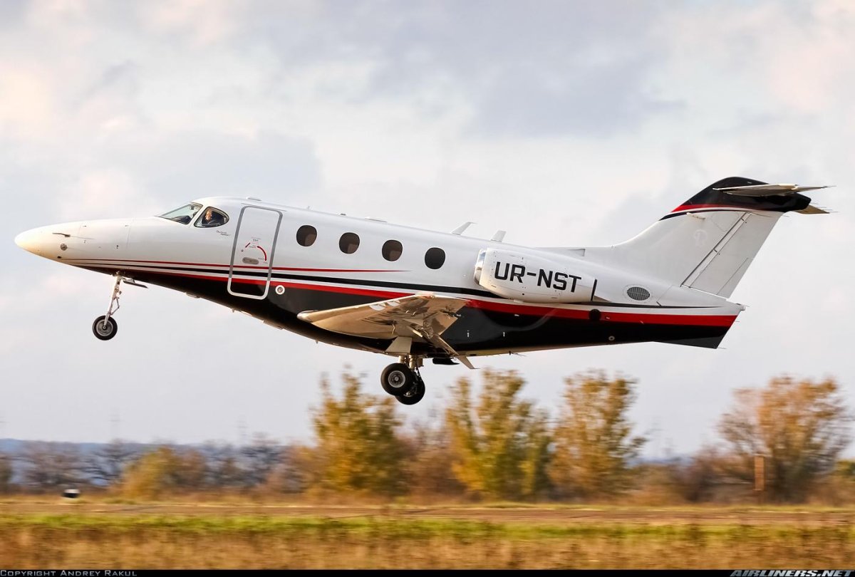 Beech 390 Premier IA