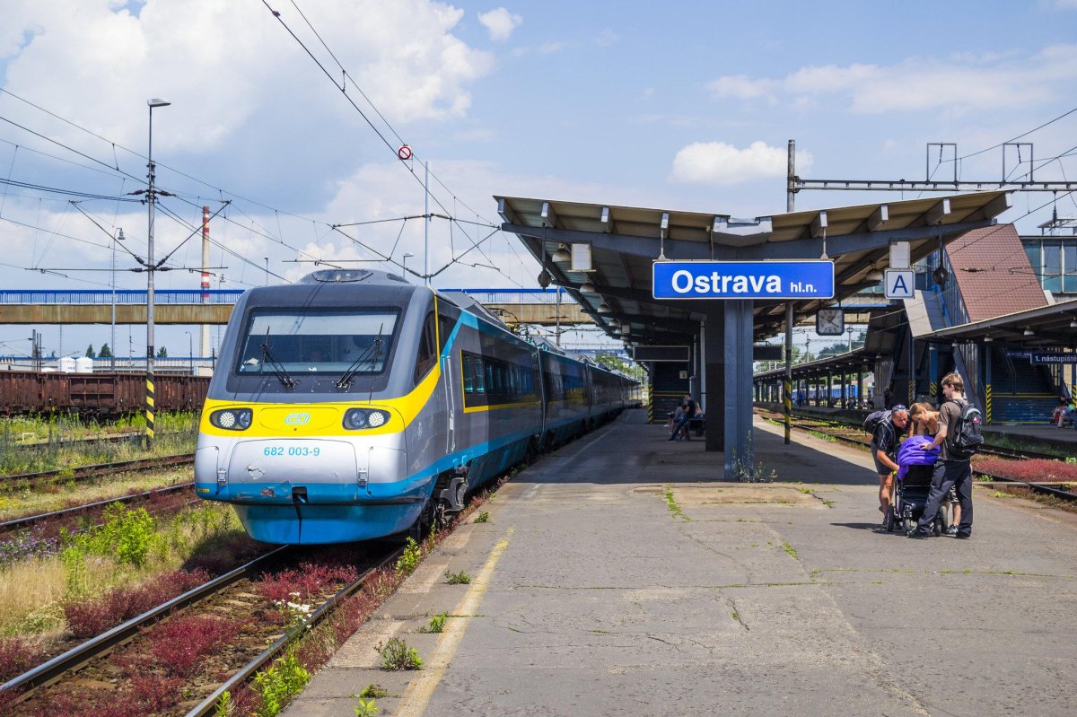 Поезд Прага Острава