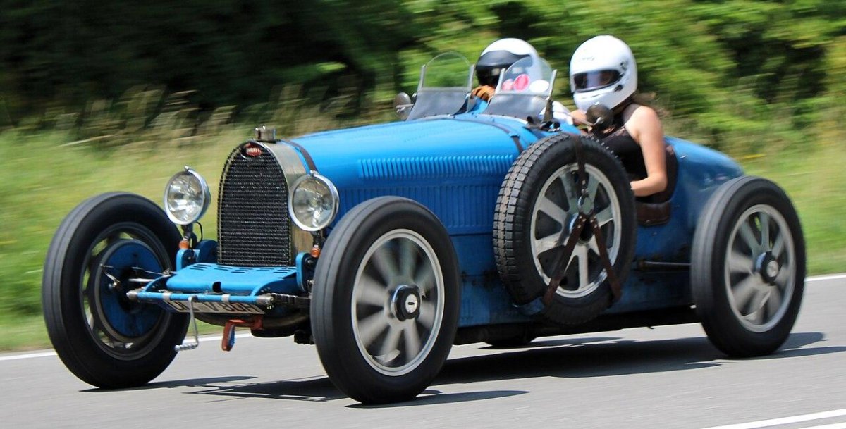 Бугатти тайп 51