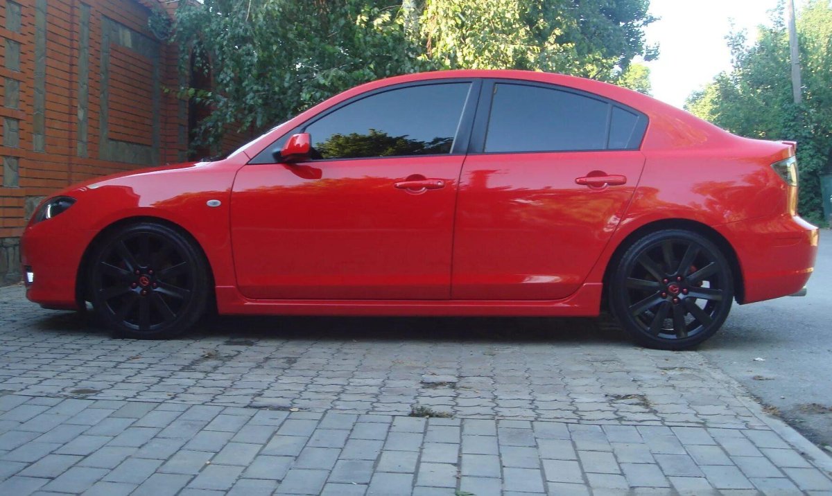 Mazda 3 черные диски