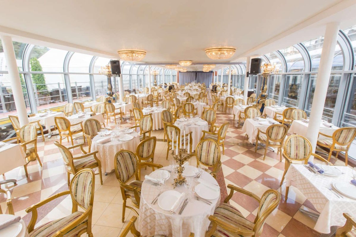 Ривер Палас теплоход