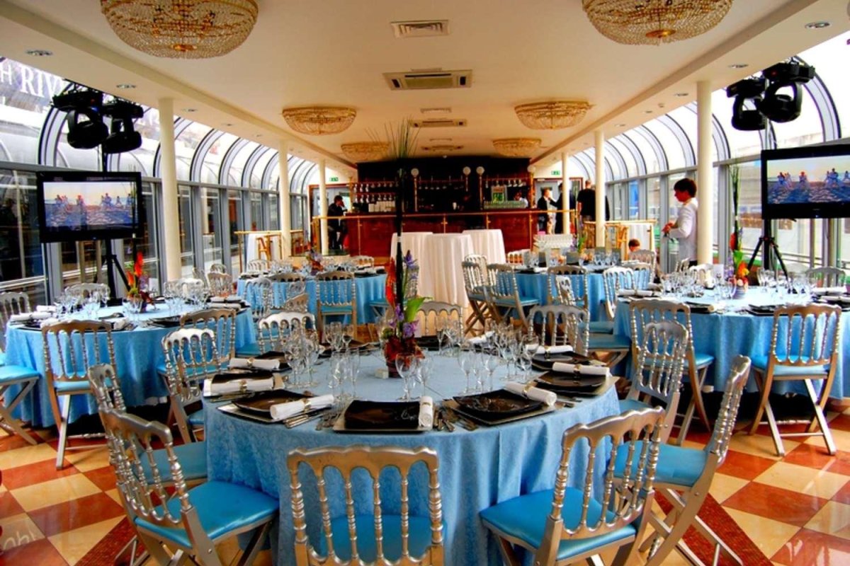 Ривер Палас теплоход