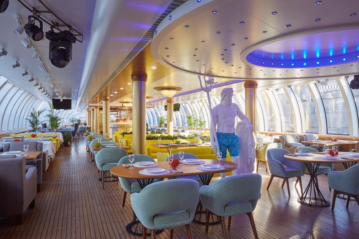 Рэдиссон Роял теплоход Erwin река