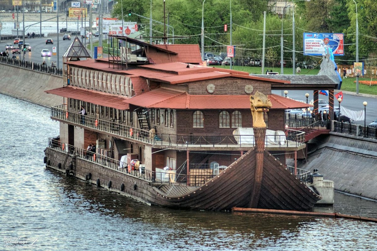 Плавучая Пристань дебаркадер