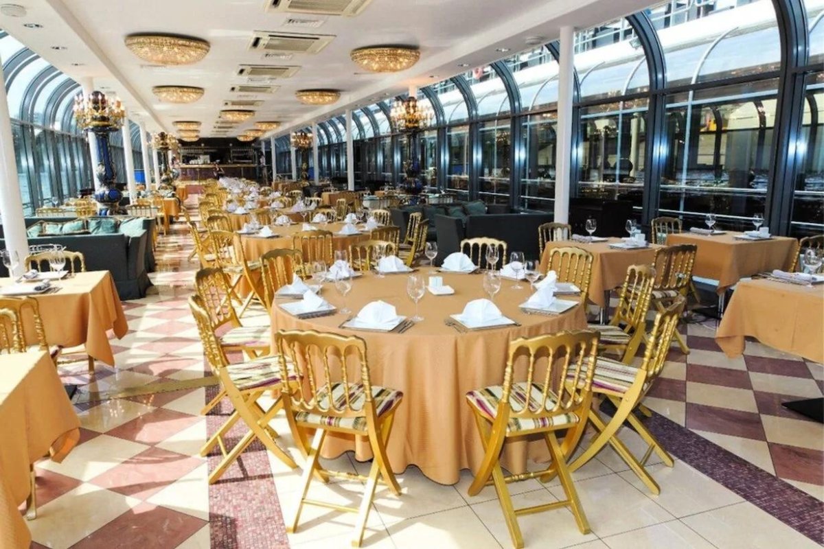 Ресторан теплоход Ривер Палас