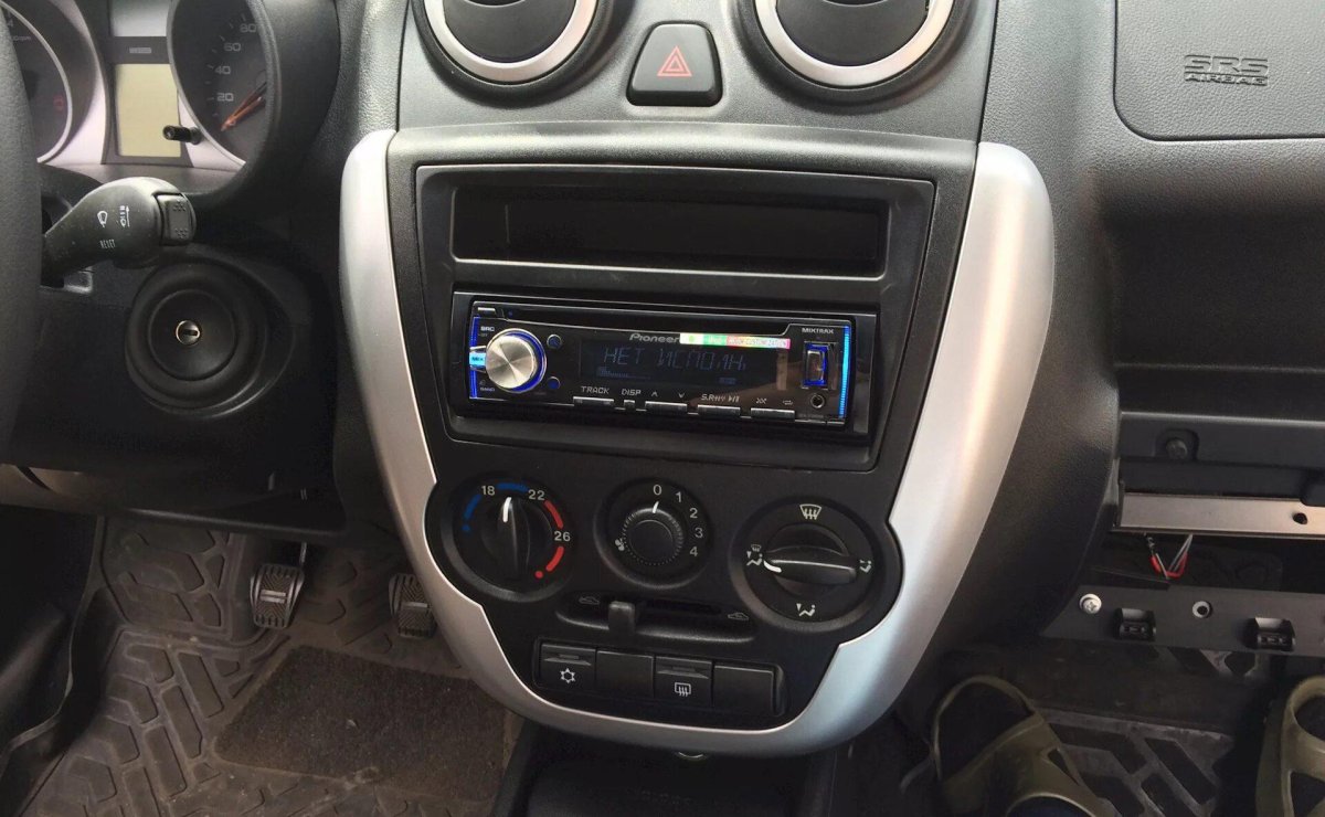 Лада Гранта магнитола 1 din