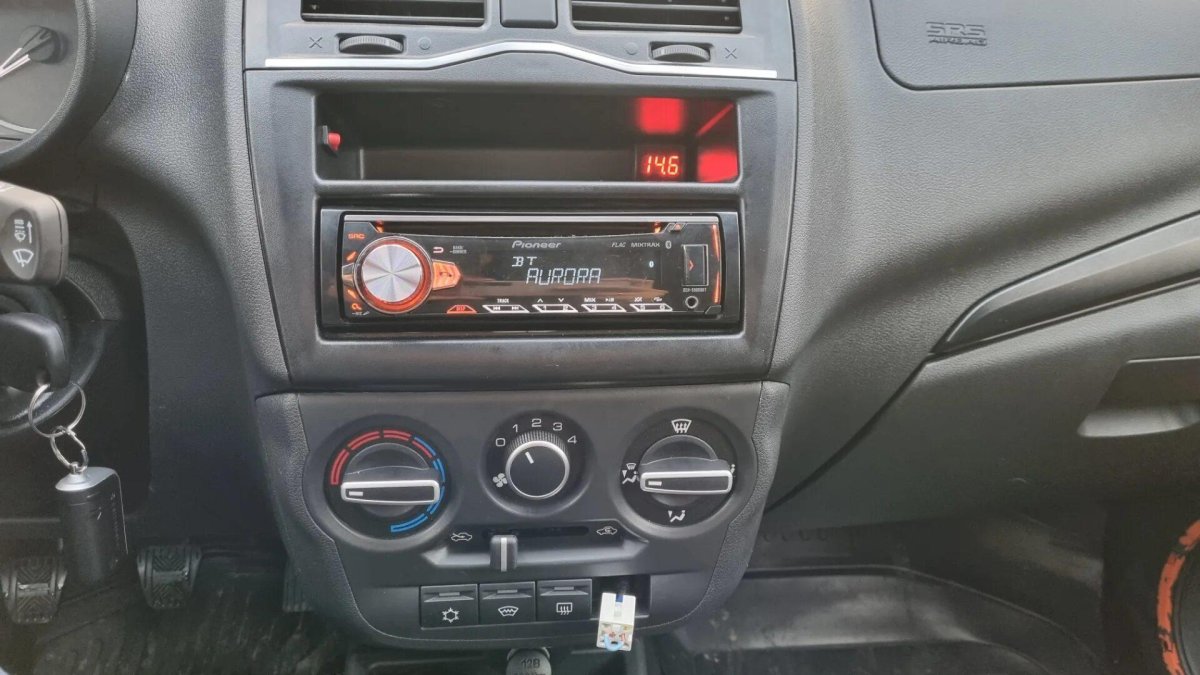 Лада Гранта магнитола Пионер