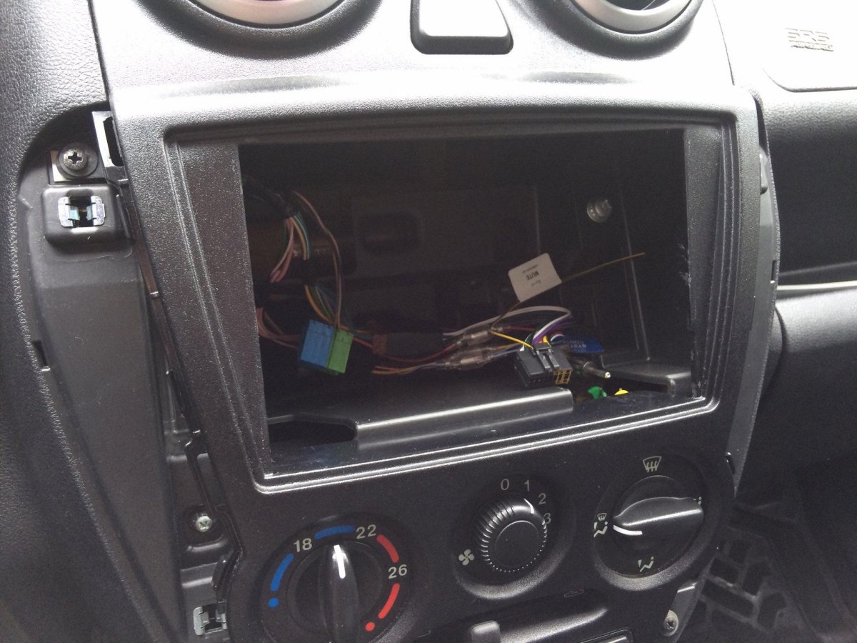 Лада Гранта магнитола 1 din