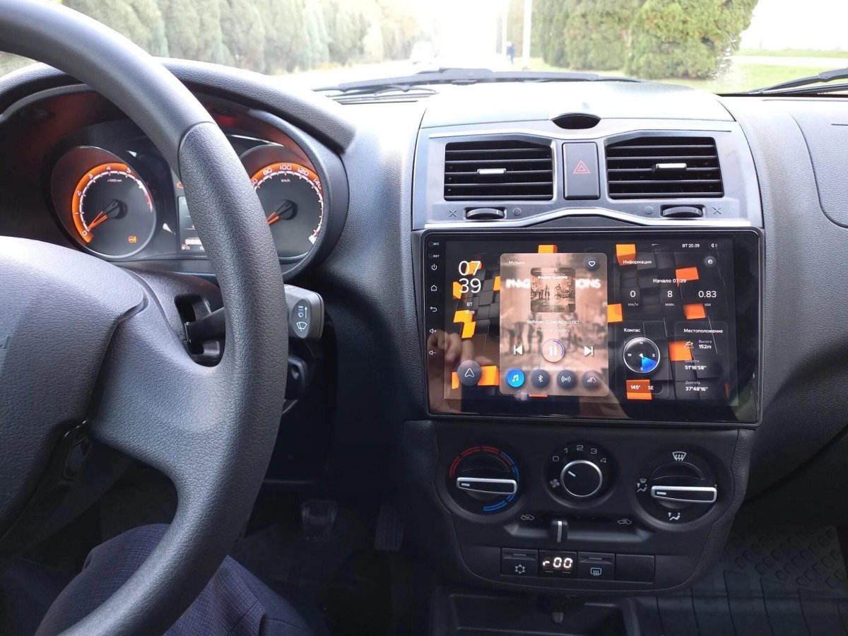 1 Дин магнитола в Лада Гранта