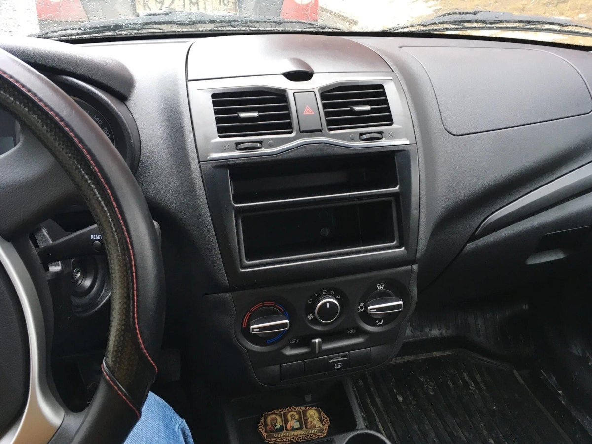 Штатная 2 Дин магнитола Лада Гранта