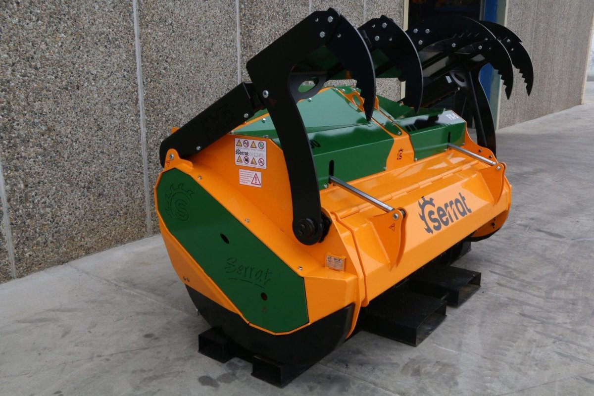 Мульчер Serrat