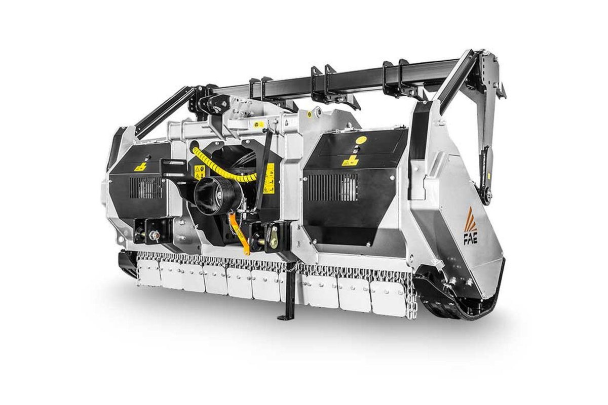 Мульчер Umm/s-225