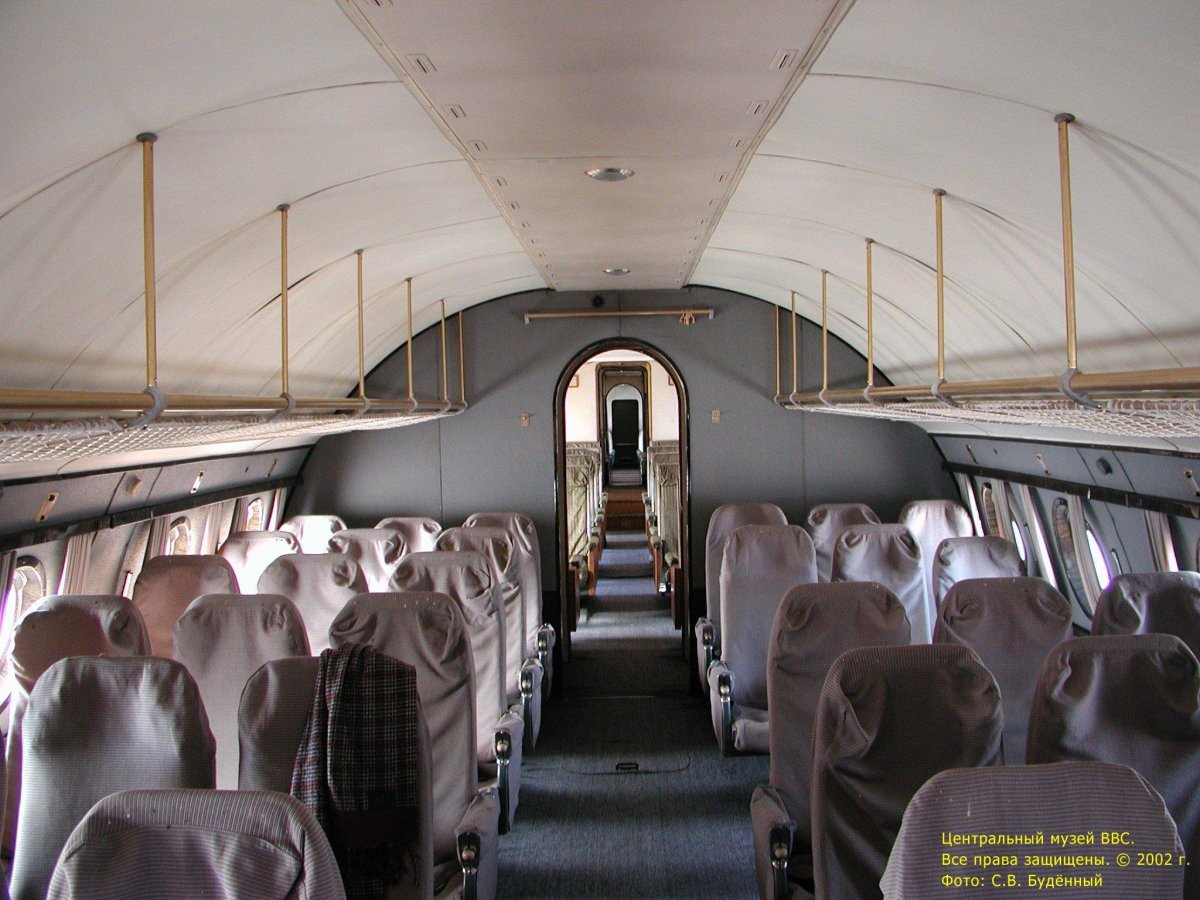 Ту-114 пассажирский самолёт салон