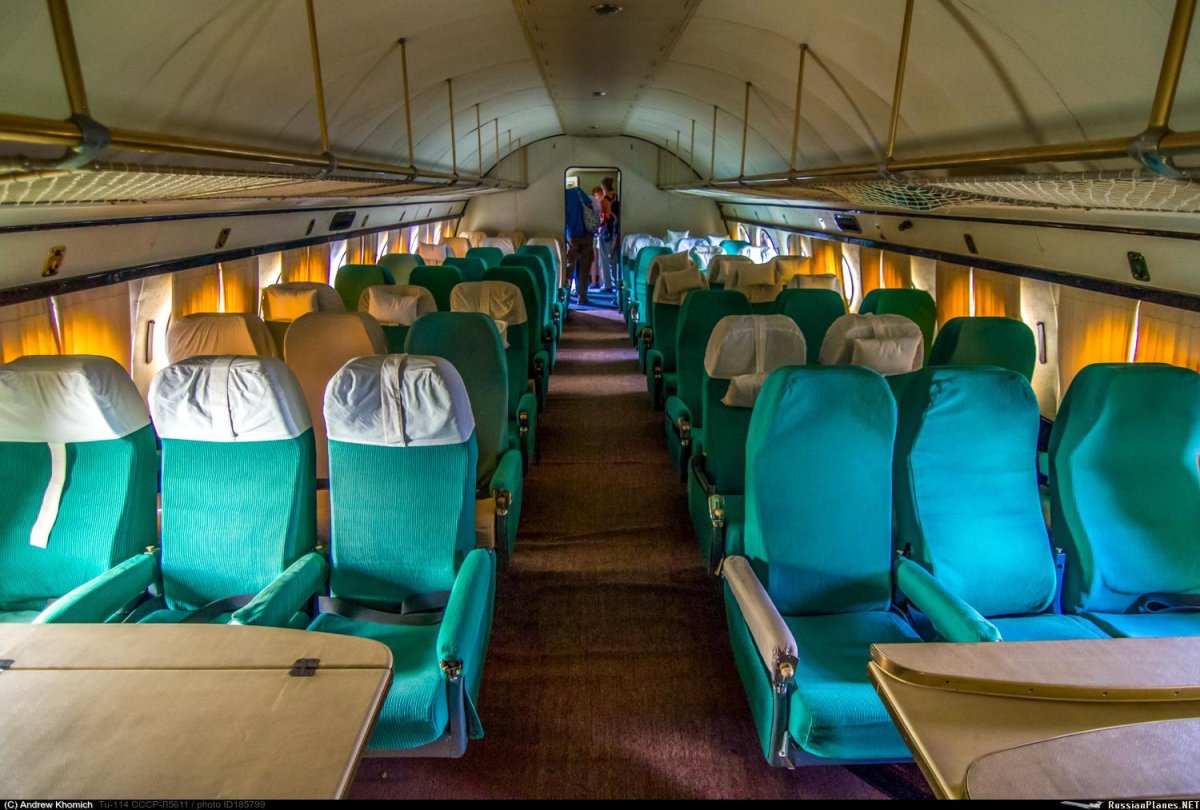 Ту-114 пассажирский самолёт салон