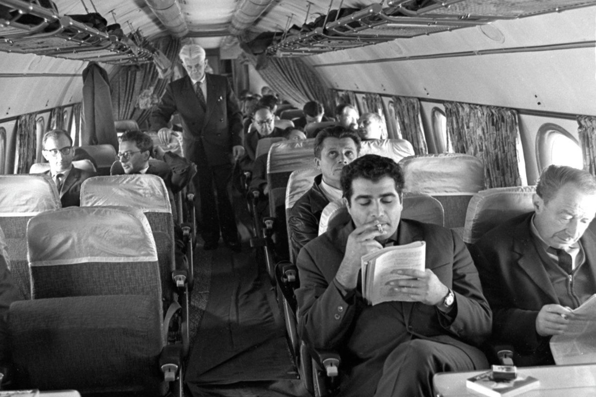 Ту-134 пассажирский самолёт салон