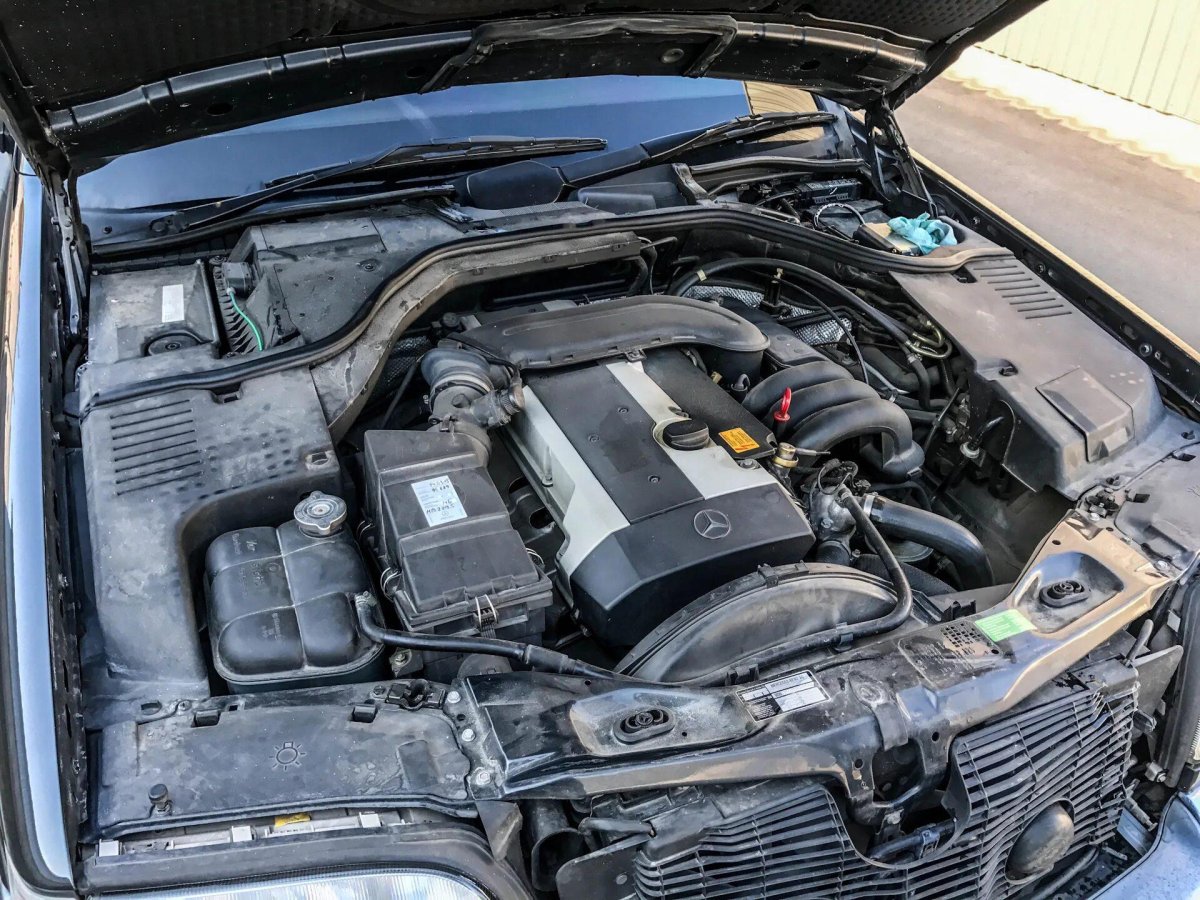 Мерседес 140 мотор