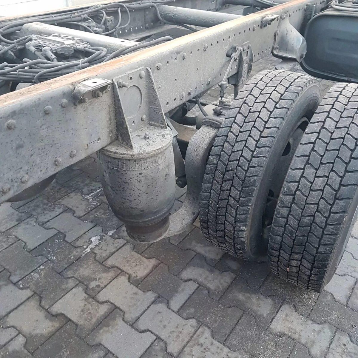 Задняя пневмоподвеска ман ТГЛ