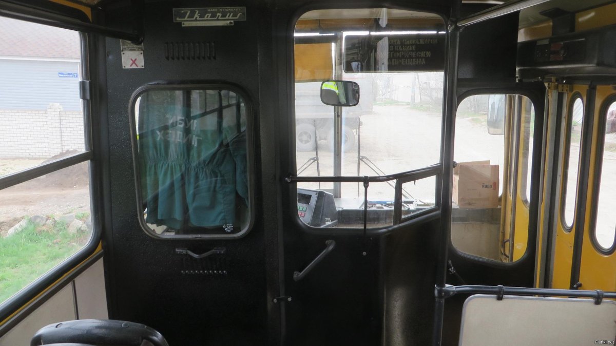 Икарус 280 кабина