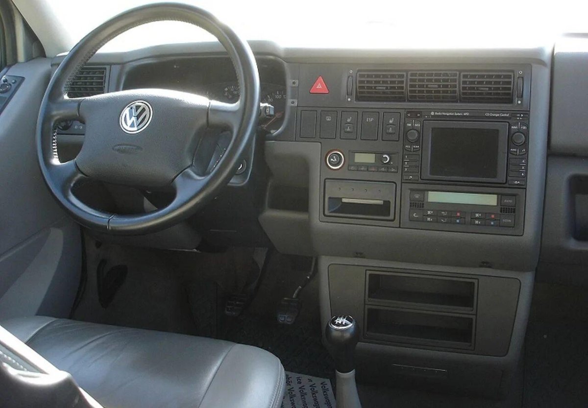 Салон Каравелла т4