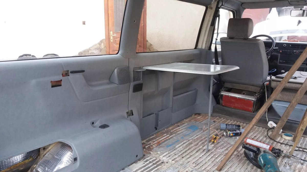 Салон Каравелла т4