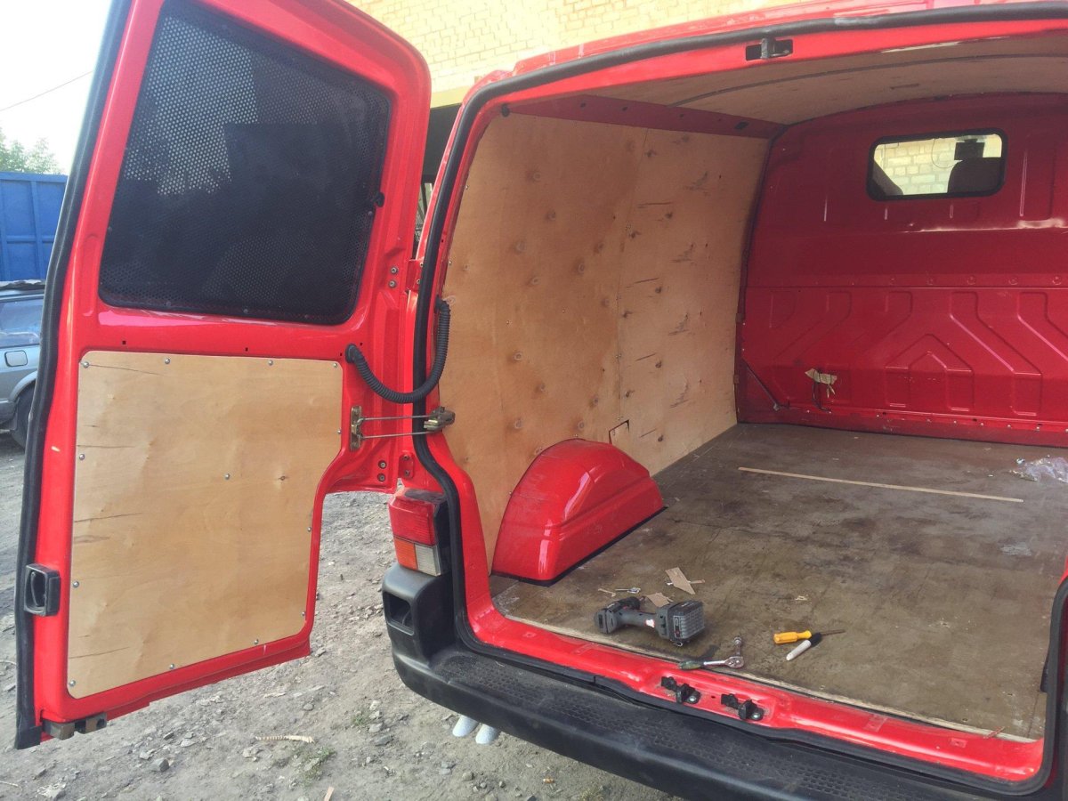 Обшивка кузова т3 Фольксваген Транспортер