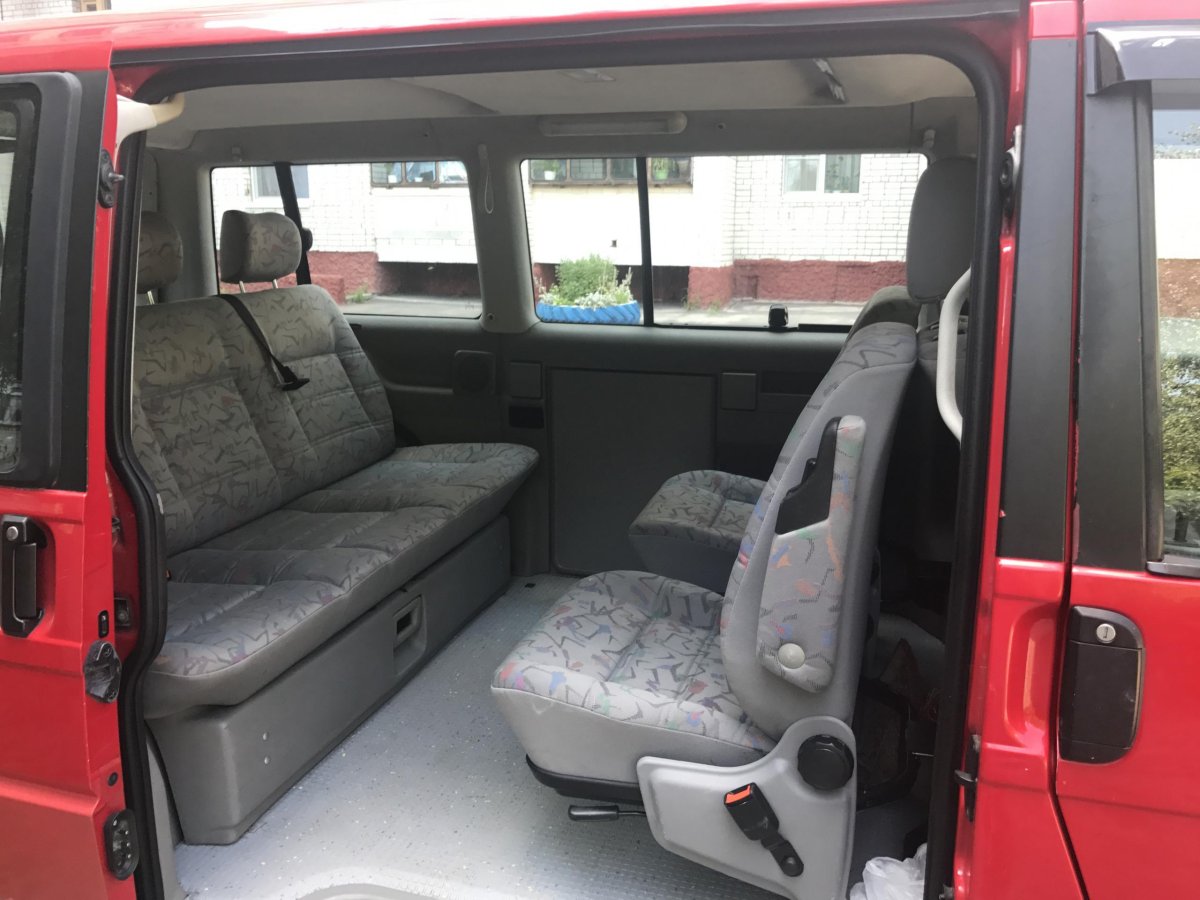 Салон Мультивен т4