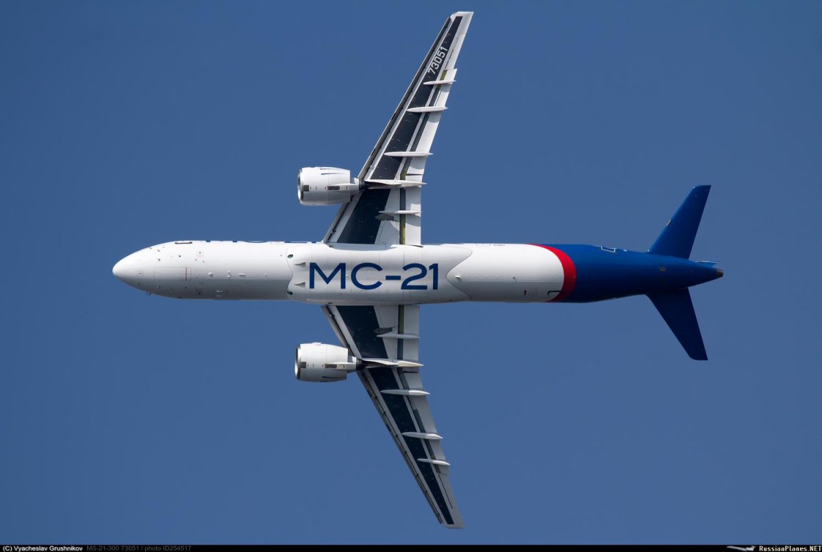 МС 21 300