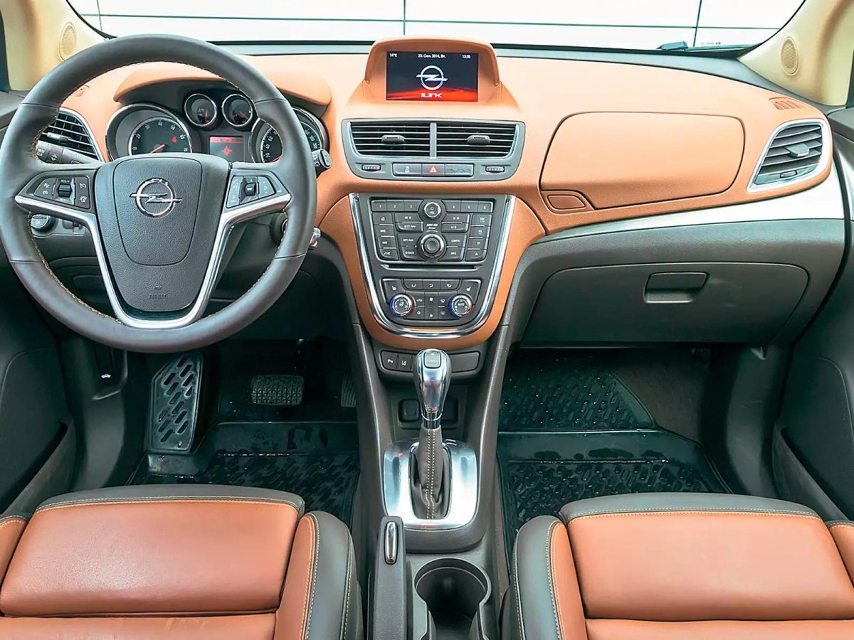 Кроссовер Опель Мокка салон