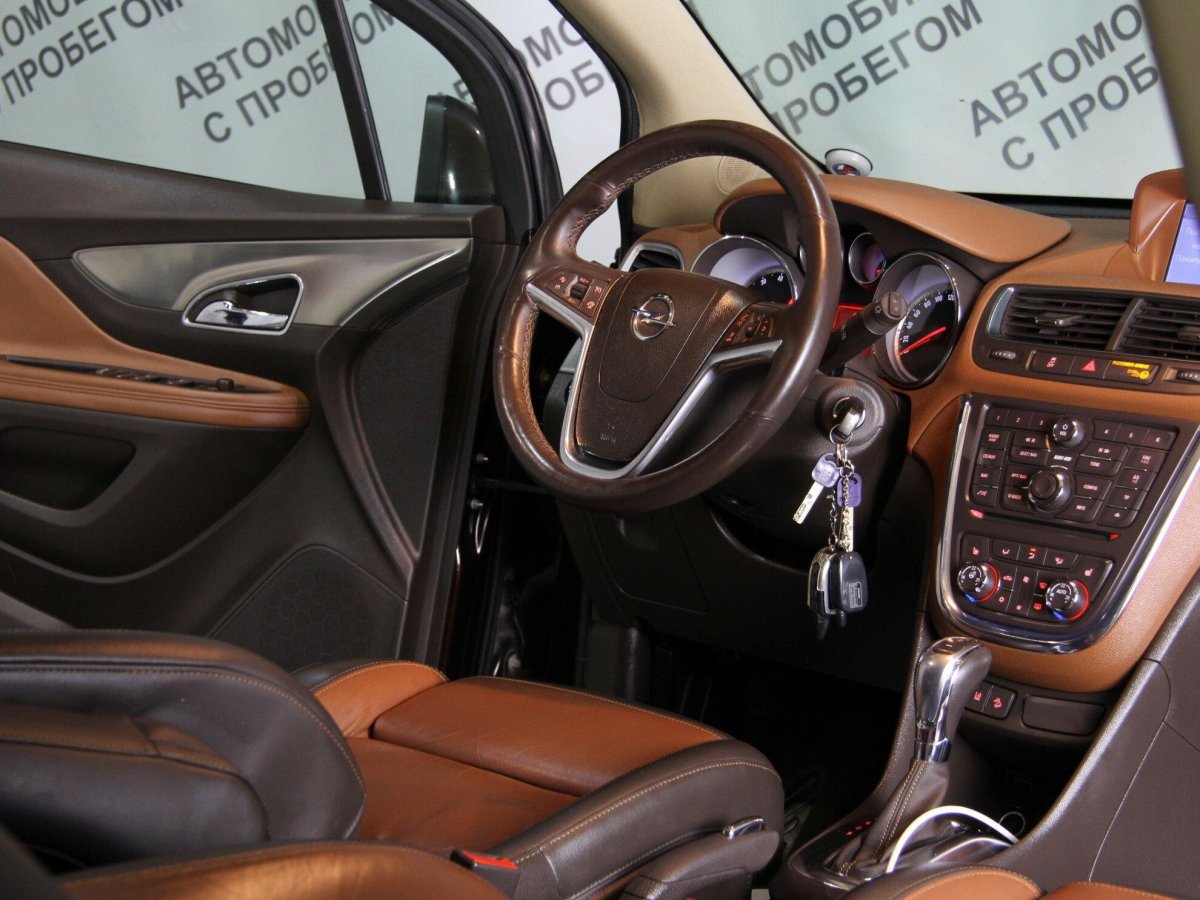 Опель Мокка 2021 салон