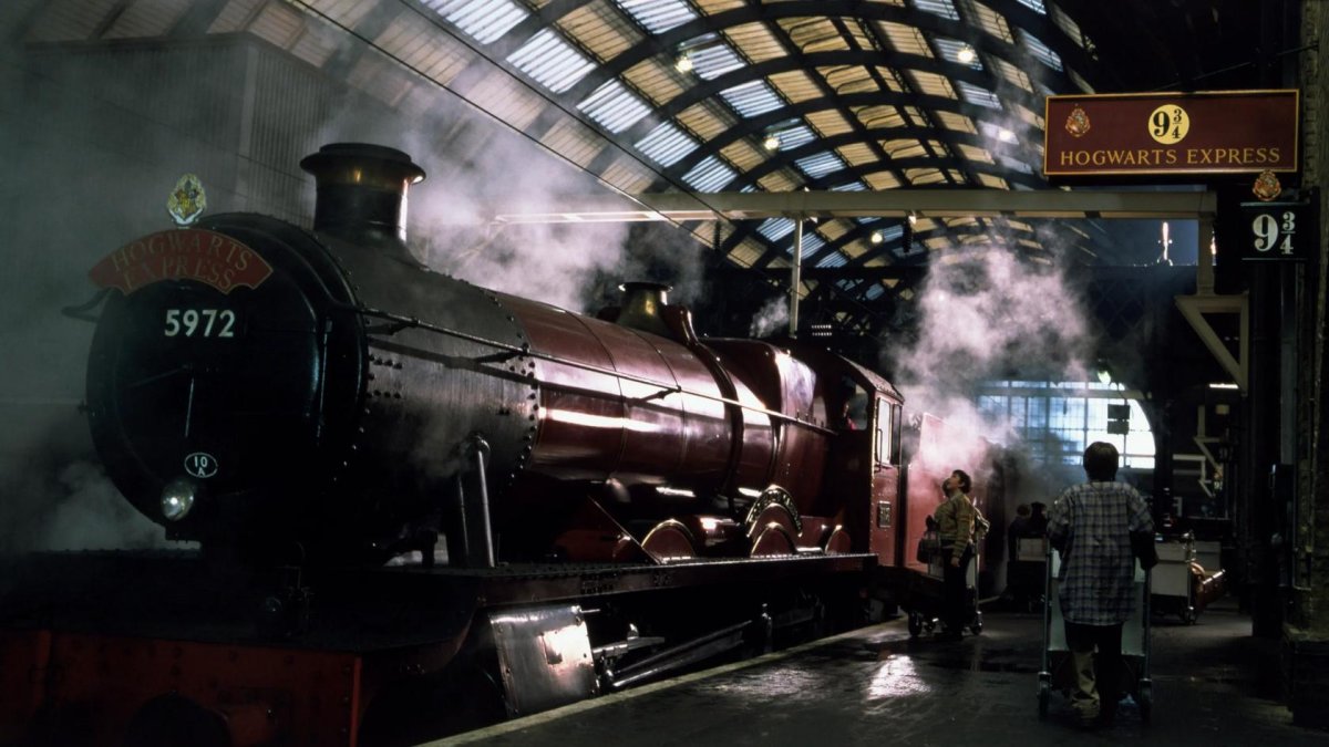 Гарри Поттер станция 9 3/4