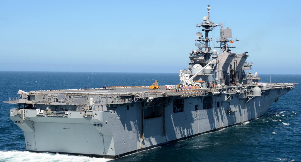 LHA-6 «Америка»