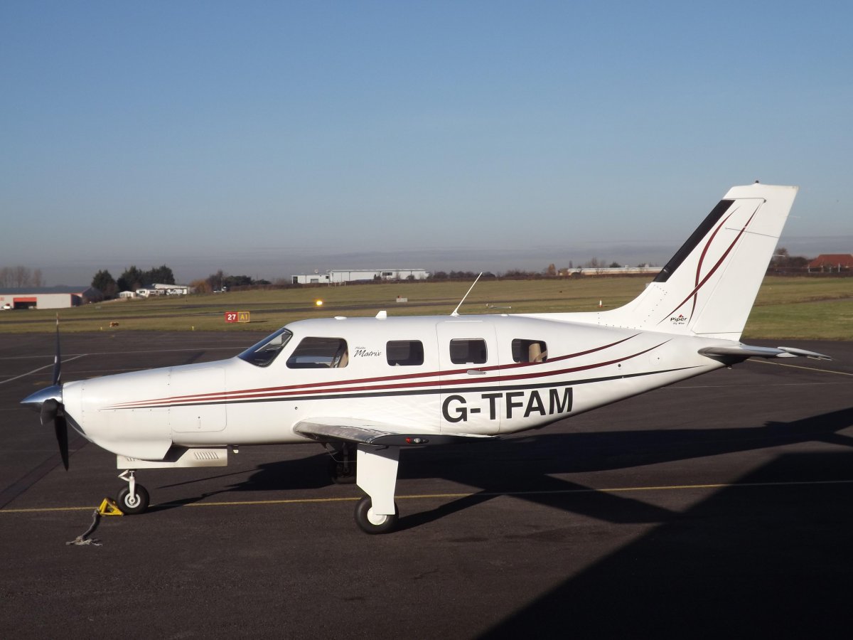 Самолет Пайпер Малибу