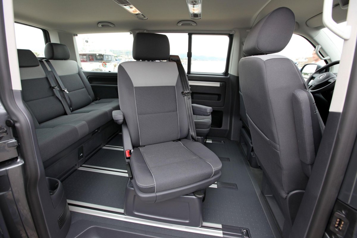 Volkswagen Multivan t6 салон