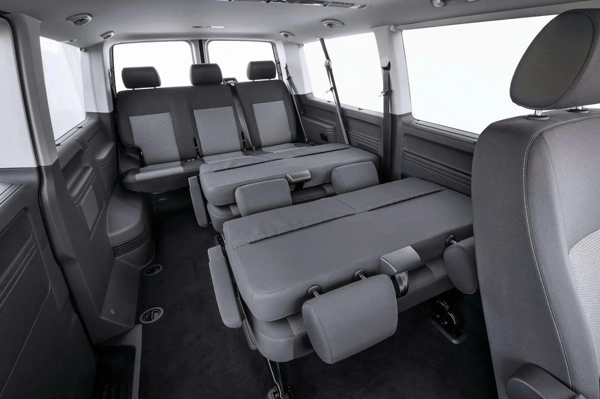 Volkswagen Caravelle 8 местный