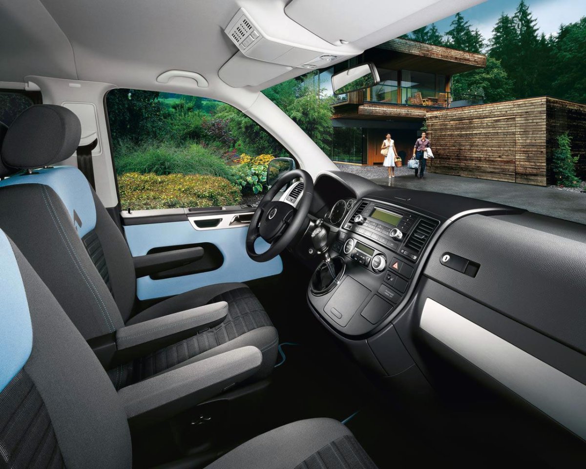 Фольксваген Мультивен 2010 салон